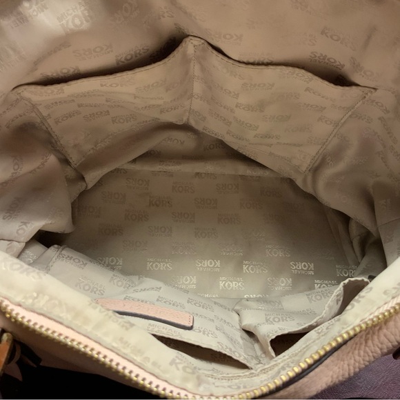 Michael Kors Pink Hand bag - Picture 8 of 8